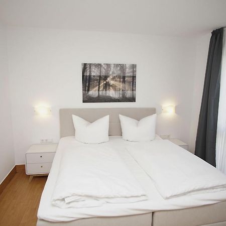 Strandhaus Mönchgut: Beachside Retreat with Spa Access Lobbe Exterior photo