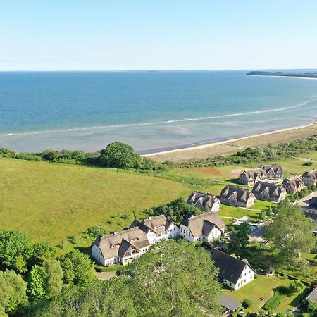 Strandhaus Mönchgut: Beachside Retreat with Spa Access Lobbe Exterior photo