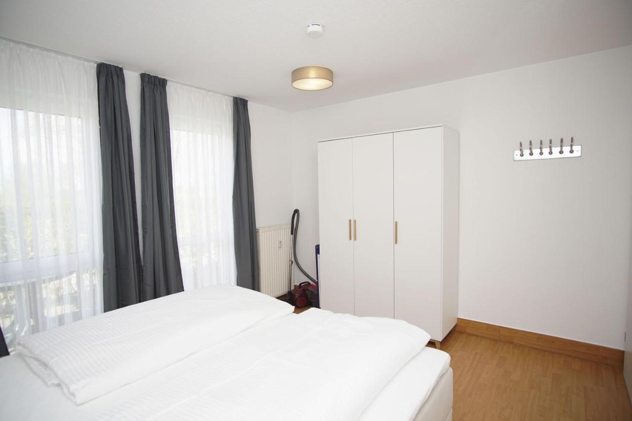 Strandhaus Mönchgut: Beachside Retreat with Spa Access Lobbe Exterior photo